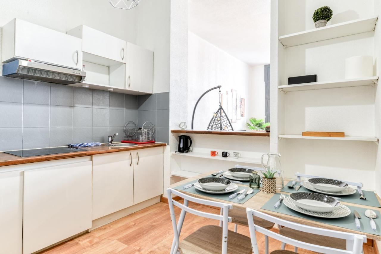 Parenthese Occitane -Wifi - Balneo- Parking Gratuit - Netflix Apartment Carcassonne Exterior photo