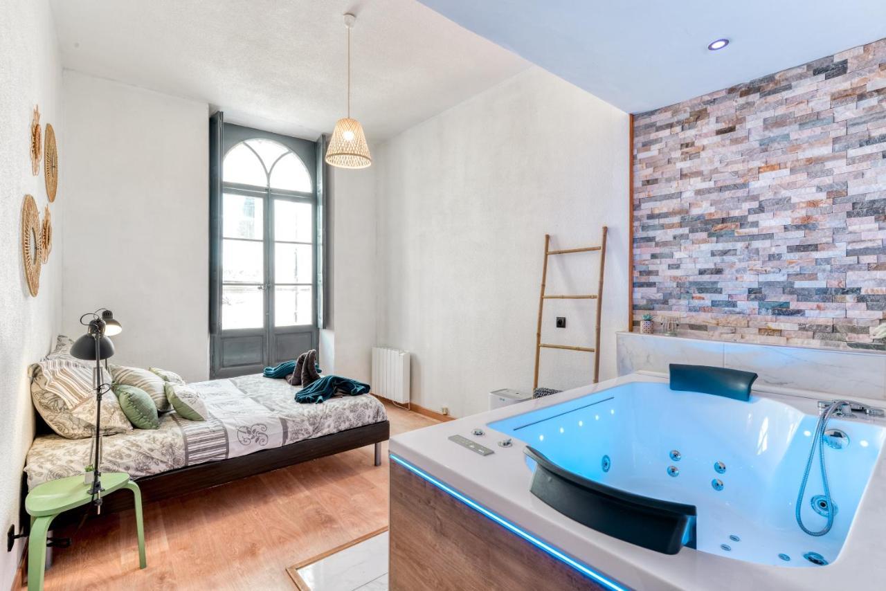 Parenthese Occitane -Wifi - Balneo- Parking Gratuit - Netflix Apartment Carcassonne Exterior photo